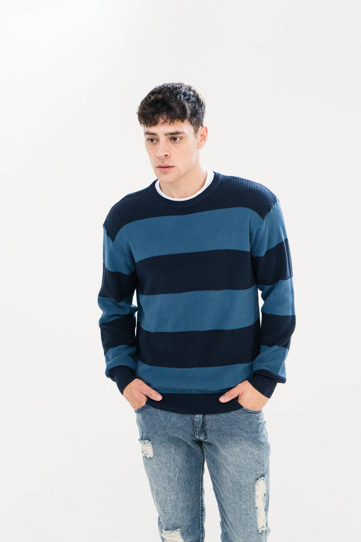 SWEATER CUELLO O  RAYADO PUNTO INGLES PERLE